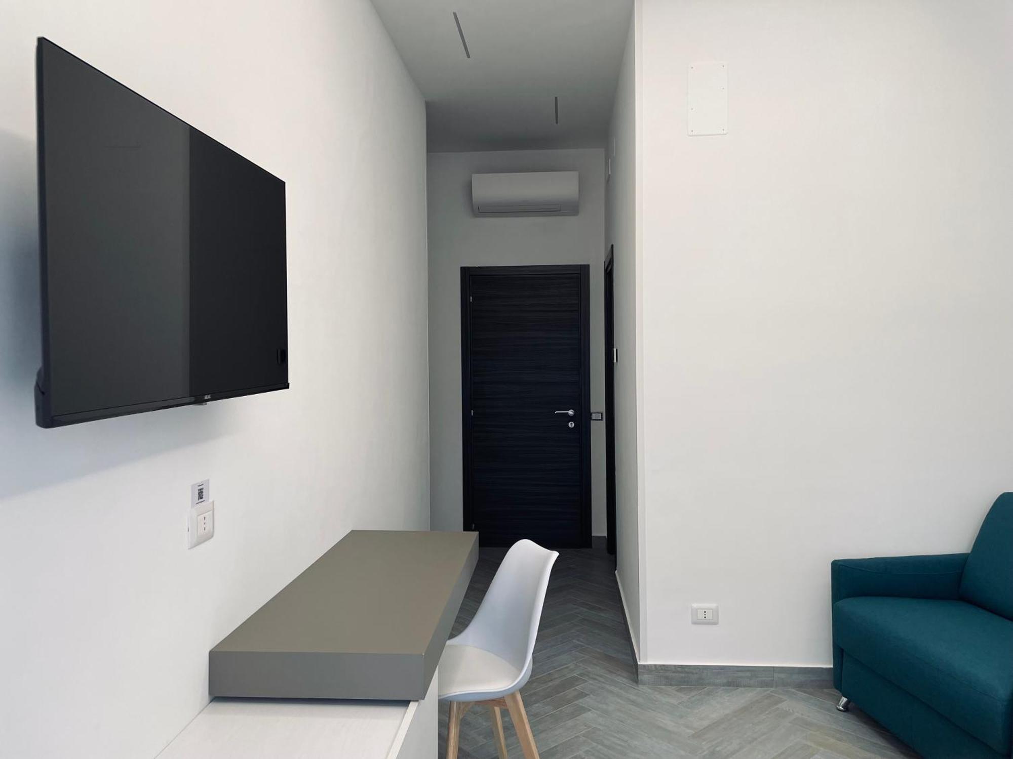 Bluceleste Salerno Centro エクステリア 写真