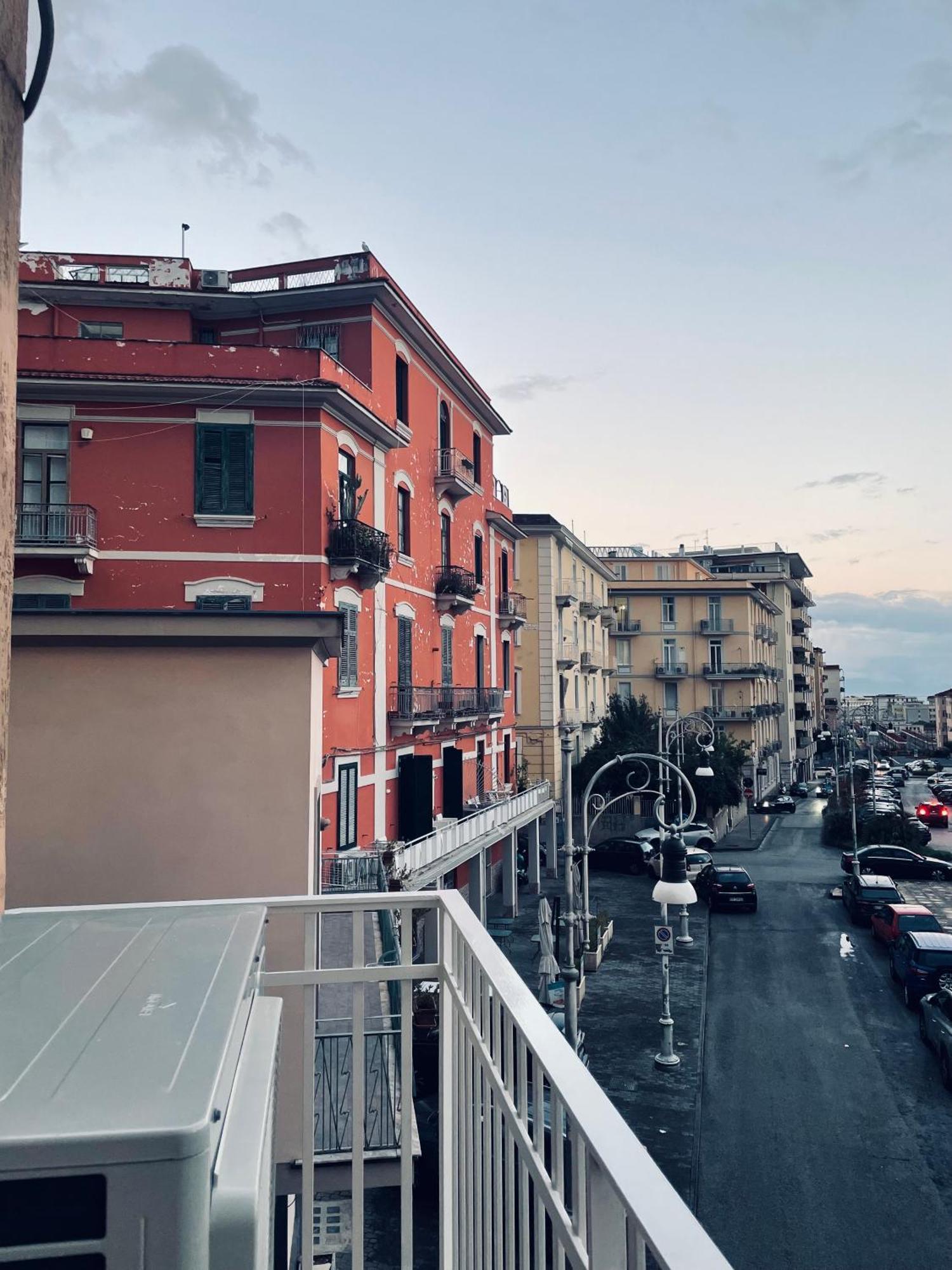 Bluceleste Salerno Centro エクステリア 写真