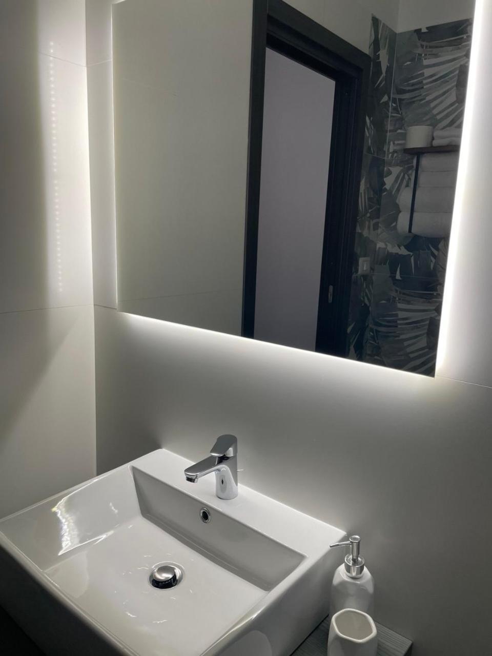 Bluceleste Salerno Centro エクステリア 写真